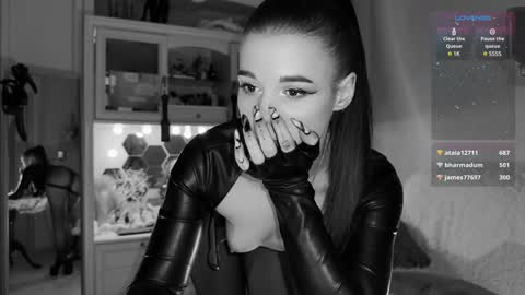 Miss Nelly online show from December 30, 12:00 am