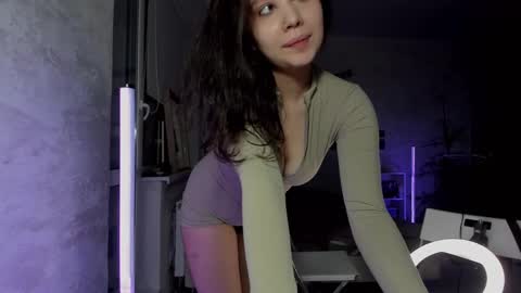 Snapshot of sunlovedamily chatting on January 25, 8:10 pm Amy online show from January 25, 8:10 pm