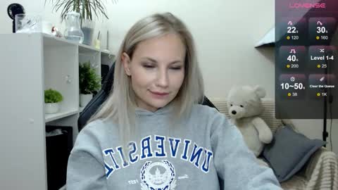 Naomi online show from September 11, 4:47 am