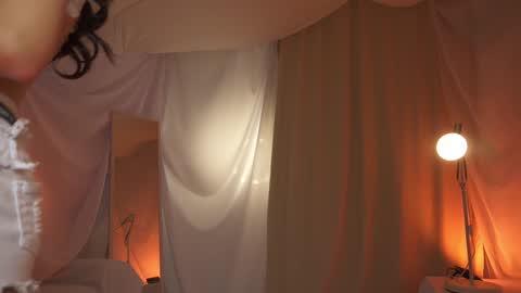 Snapshot of sunny_maria chatting on December 7, 8:33 pm Maria online show from December 7, 8:33 pm