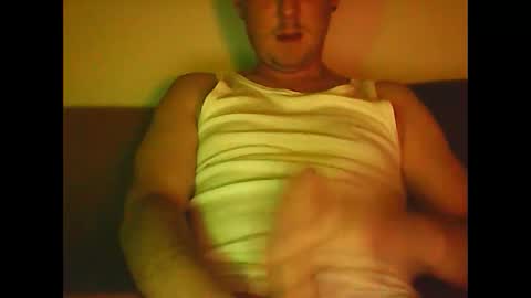 sunnygun0 online show from February 8, 6:44 pm