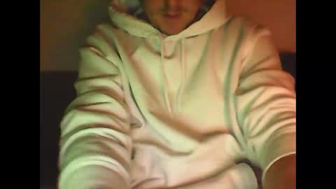 sunnygun0 online show from December 3, 6:22 pm