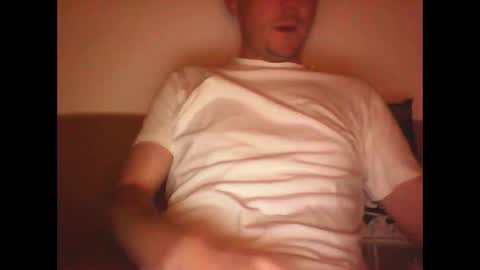 sunnygun0 online show from December 3, 8:09 pm