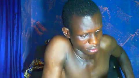 Sunnyblack2 online show from April 18, 8:16 am