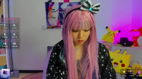     RAVENCLAU GIRL  online show from October 9, 3:06 pm
