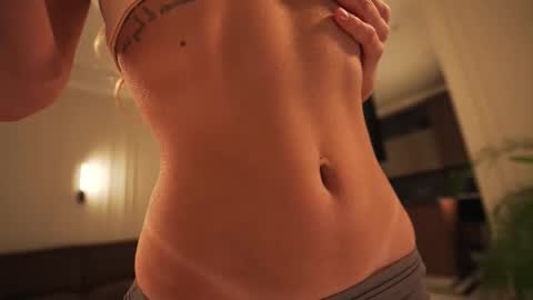 sunshine_______ online show from March 11, 2:53 pm