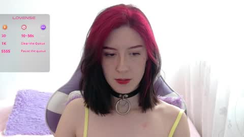 sunshine_girl9 online show from April 7, 4:42 pm