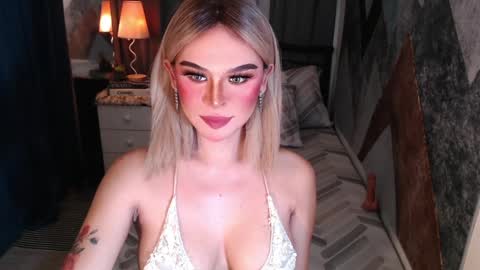 CARMINA online show from March 29, 2:46 am