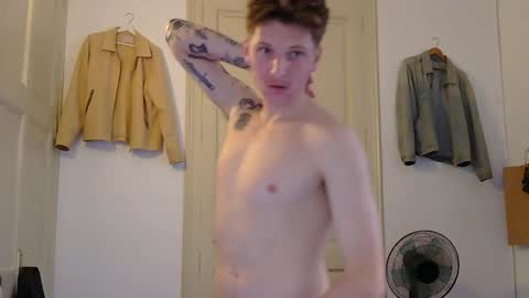 Ctrl My Body online show from November 27, 3:31 pm