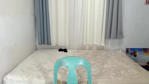 Natalie Portman online show from March 12, 9:23 am