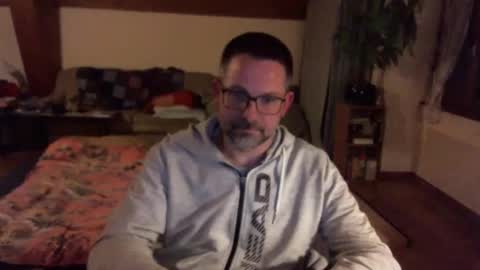 supersquirrel81 online show from March 17, 7:08 pm