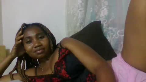 surbelle online show from March 21, 5:06 pm