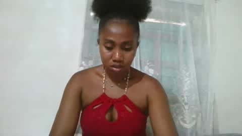 surbelle online show from February 14, 9:34 am