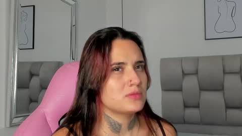 Snapshot of susan_sweet7 chatting on October 19, 8:57 pm Susan online show from October 19, 8:57 pm