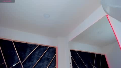 susanahenao online show from November 11, 6:10 pm