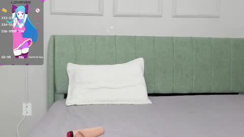 Amelia  online show from October 6, 1:18 pm