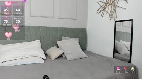 Amelia  online show from November 28, 12:45 pm