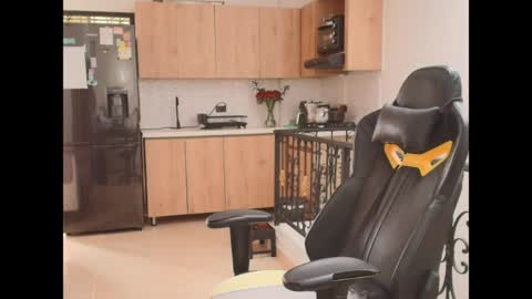 Susan Rhodes online show from April 4, 3:08 pm