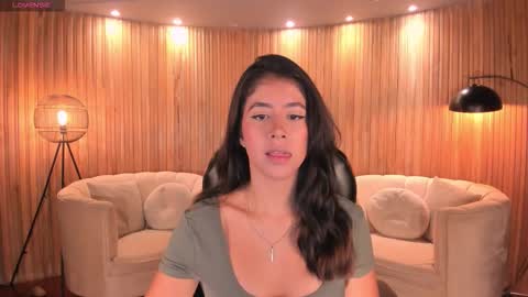 Snapshot of sussanelliot chatting on September 23, 10:09 am Sussan online show from September 23, 10:09 am