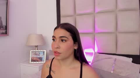 sussyfoxx_ online show from March 22, 8:29 am