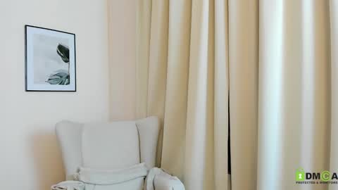 Suzy  next stream  Thursday Friday Saturday online show from December 22, 1:45 am