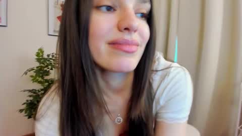 Suzy  next stream  Thursday Friday Saturday online show from February 26, 5:13 am