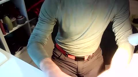 svena online show from December 3, 2:00 pm