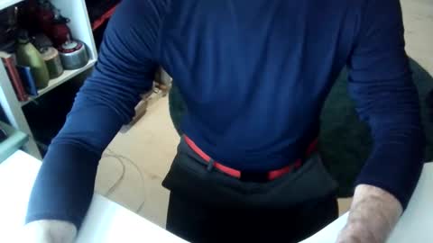 svena online show from December 6, 9:49 am