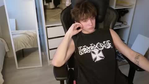 Nate 3 online show from October 11, 10:53 am