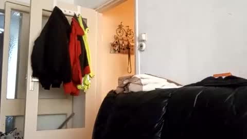 sweaterboy666 online show from October 28, 11:22 am