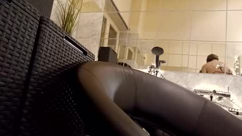 sweaty_hairy_cocks online show from March 1, 3:53 am