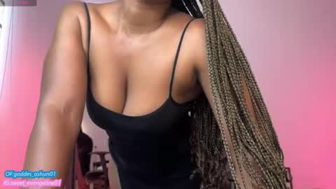 Evangeline online show from November 14, 4:31 pm