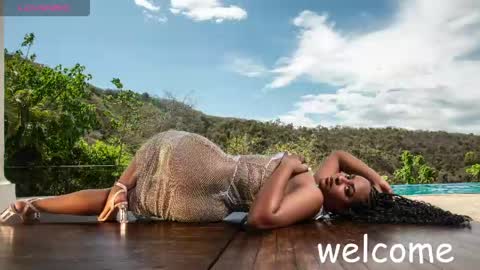 Evangeline online show from April 11, 4:44 pm