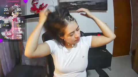Snapshot of sweet10salome chatting on October 1, 3:55 pm sweet10salome online show from October 1, 3:55 pm