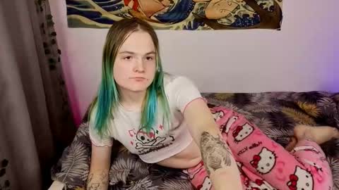 Haeyang  Torry online show from October 22, 1:57 pm