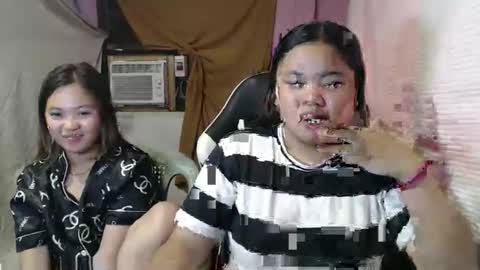 Snapshot of sweet_69ally chatting on October 16, 2:44 am ally online show from October 16, 2:44 am