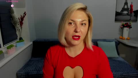 Snapshot of sweet___margaret chatting on December 30, 4:07 pm Margaret online show from December 30, 4:07 pm