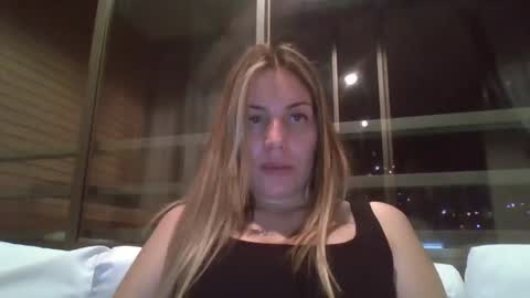 Snapshot of sweet__alana chatting on January 19, 3:08 am Sweet alana online show from January 19, 3:08 am