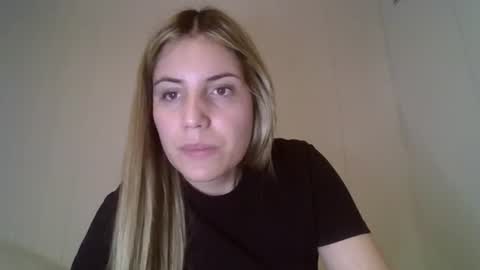 Snapshot of sweet__alana chatting on October 8, 10:59 pm Sweet alana online show from October 8, 10:59 pm