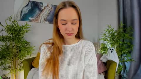 Monica  GTM 3MoTuWeFrSa 500pm-1000pm  online show from October 30, 1:17 am