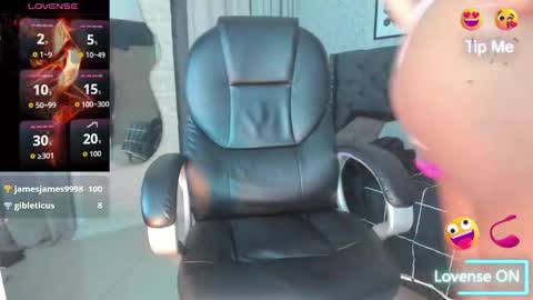 Vanessa online show from October 16, 5:40 am