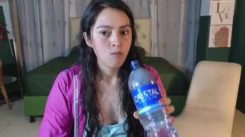 Snapshot of sweet_ahinara chatting on February 18, 2:05 am sweet_ahinara online show from February 18, 2:05 am