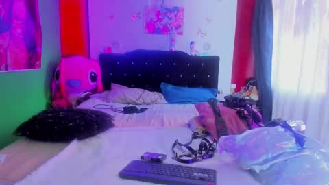 sweet_allison04 online show from January 19, 12:48 pm