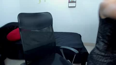 Snapshot of sweet_amanda_95 chatting on October 12, 9:38 pm Sweet Amanda95 online show from October 12, 9:38 pm