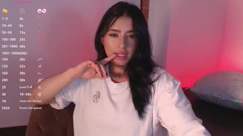 Camila online show from March 28, 11:50 pm