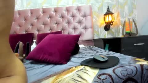 Snapshot of sweet_candy_sex1 chatting on September 14, 1:19 am sweet_candy_sex1 online show from September 14, 1:19 am