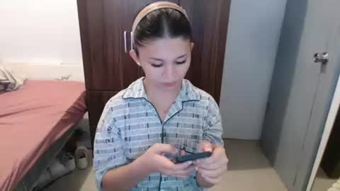 sweet_cassyxx online show from January 17, 6:17 pm