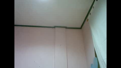 sweet_chantalle online show from January 29, 1:05 am