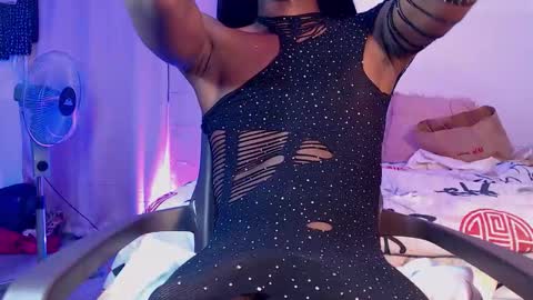    online show from March 2, 7:15 am