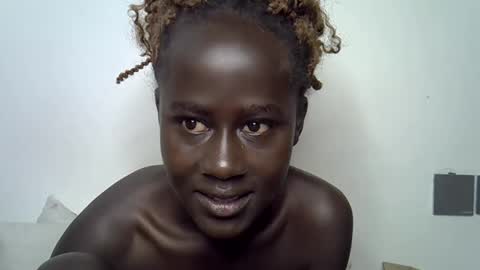 sweet_diva19 online show from November 26, 10:28 pm